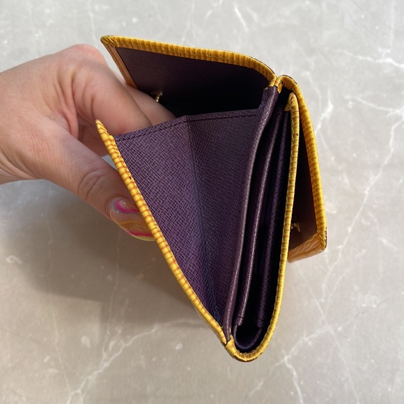 Louis Vuitton Tassel Yellow Epi Leather Elise Compact Wallet - Picture 11 of 16